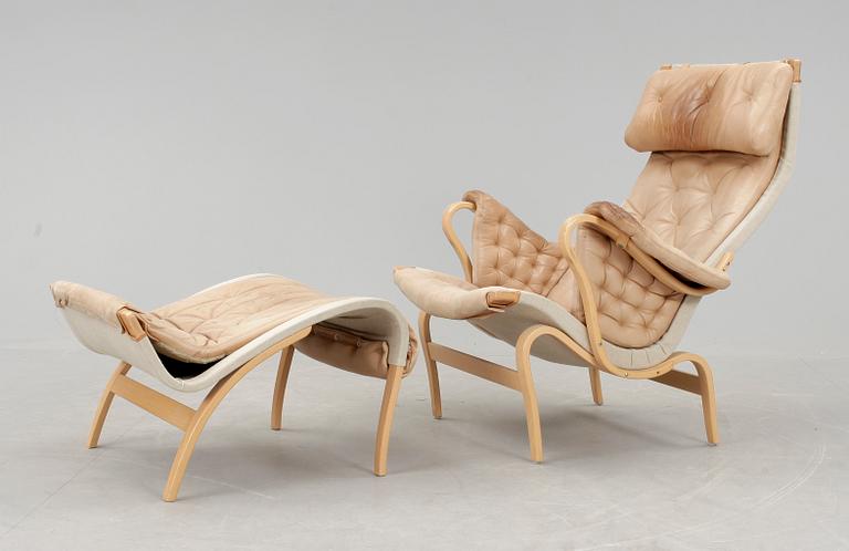 FÅTÖLJ och FOTPALL, ett par, "Pernilla", Bruno Mathsson för DUX.