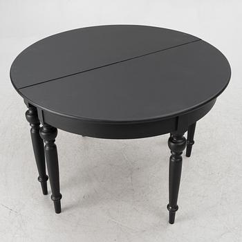 Väggbord / matbord, omkring år 1900.