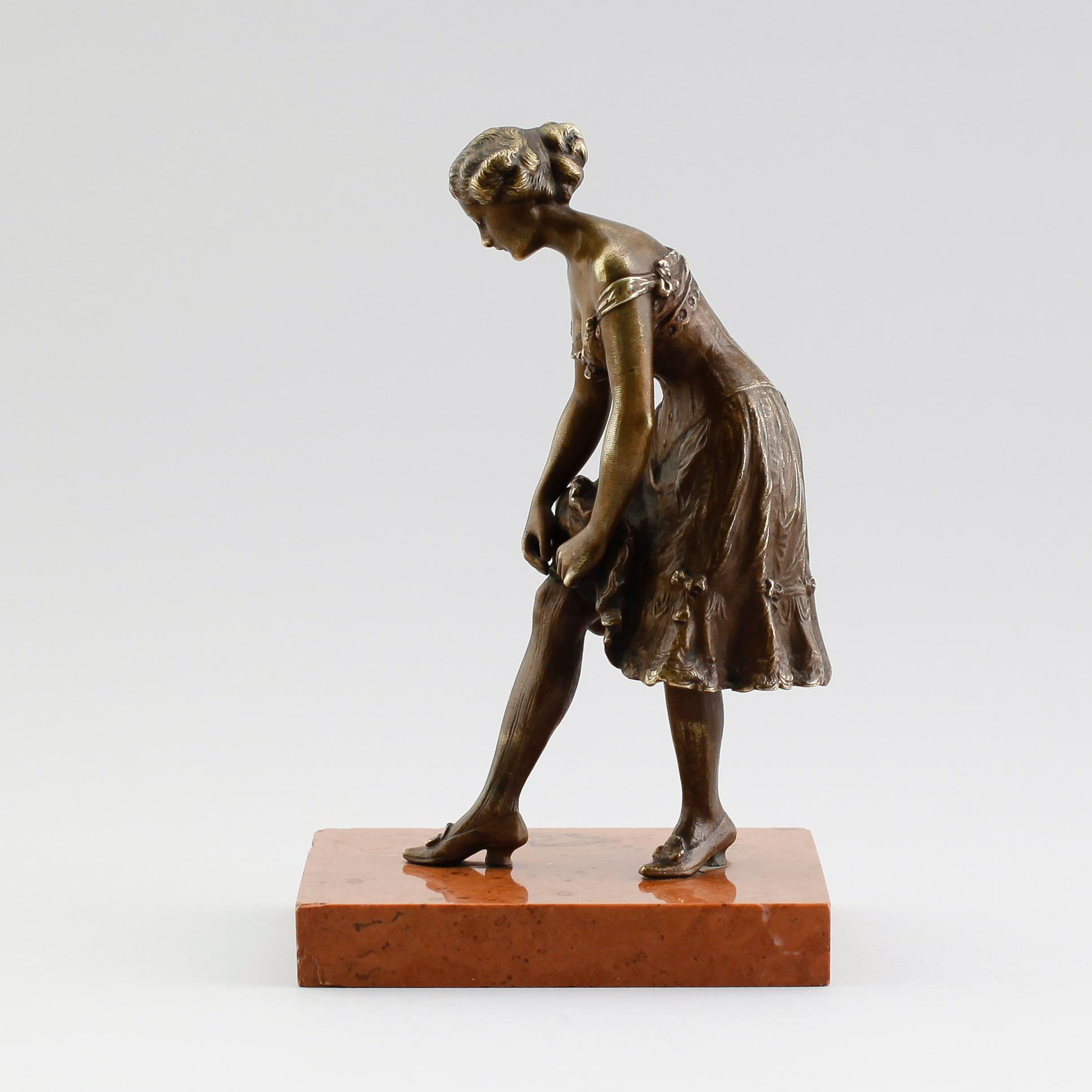 SKULPTUR, brons, möjligen wienerbrons, märkt, omkring år 1900.