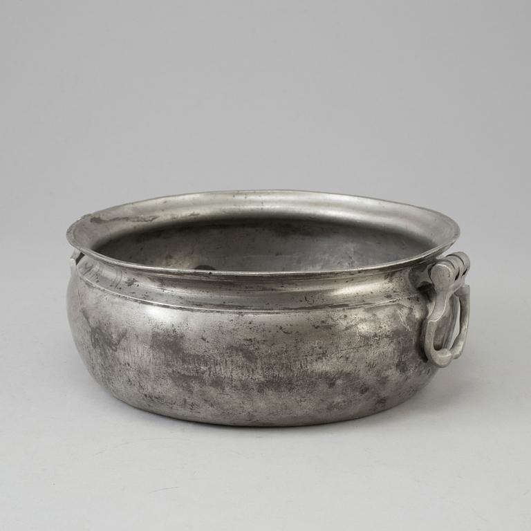 TENNFÖREMÅL, 13 st, 1800-tal.