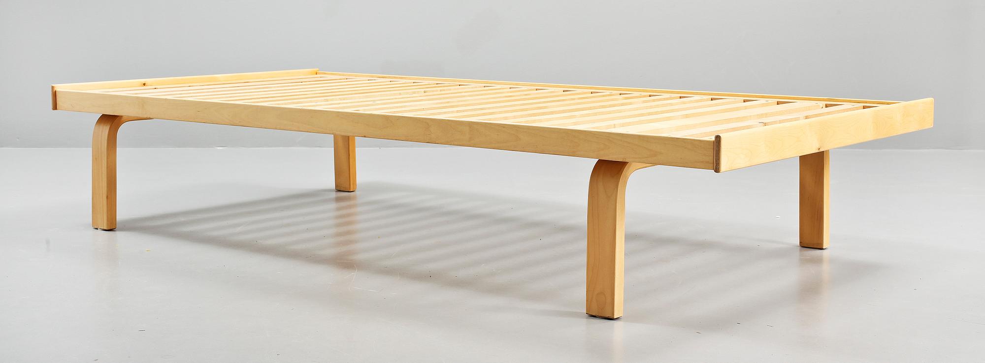DAGBÄDD, Alvar Aalto för Artek, 1900-tal.