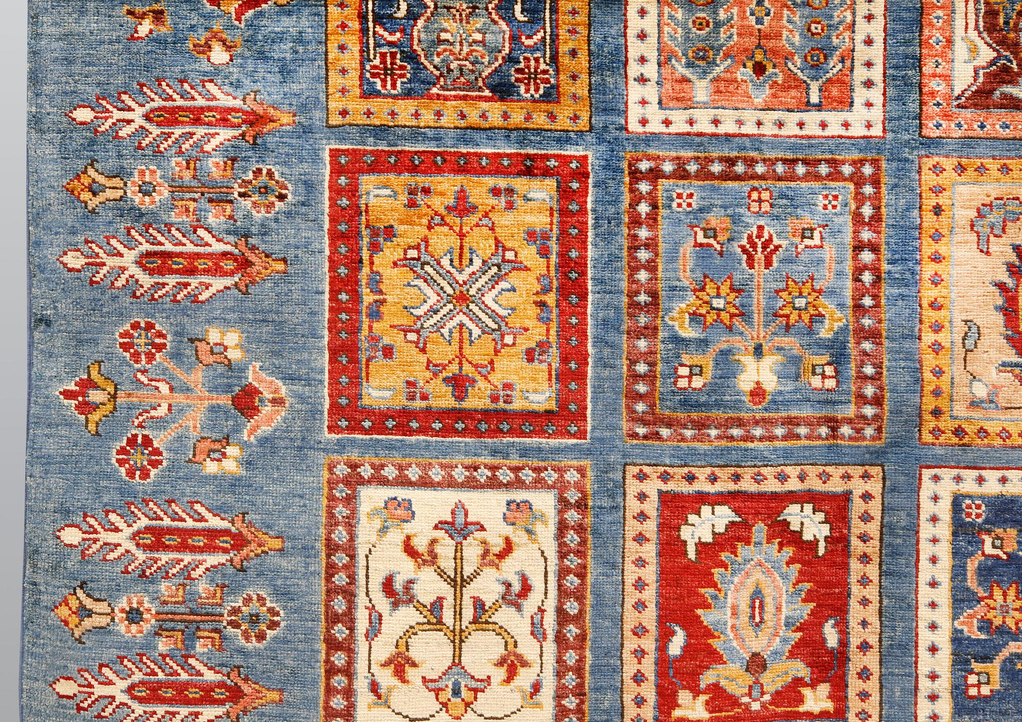 An oriental rug, ca 271 x 214 cm.