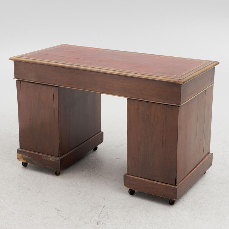 A desk, England, early 20th Century.