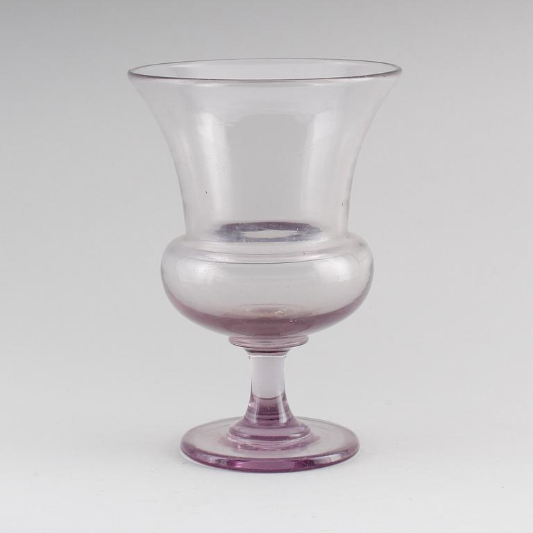 URNA, glas, empire, 1800-talets första hälft.