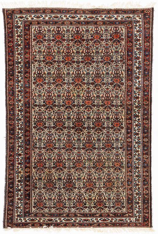 Carpet, Abadeh, antique, ca 220 x 145 cm.