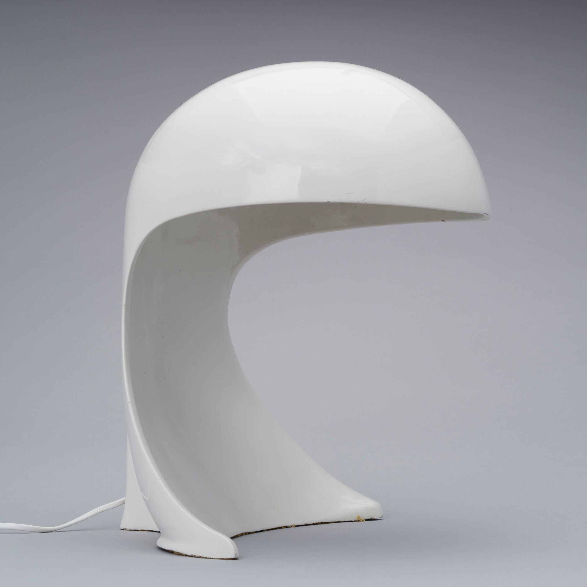 DARIO TOGNON, BORDSLAMPA. Dania. Studio Celli för Artemide. Italien, 1969.