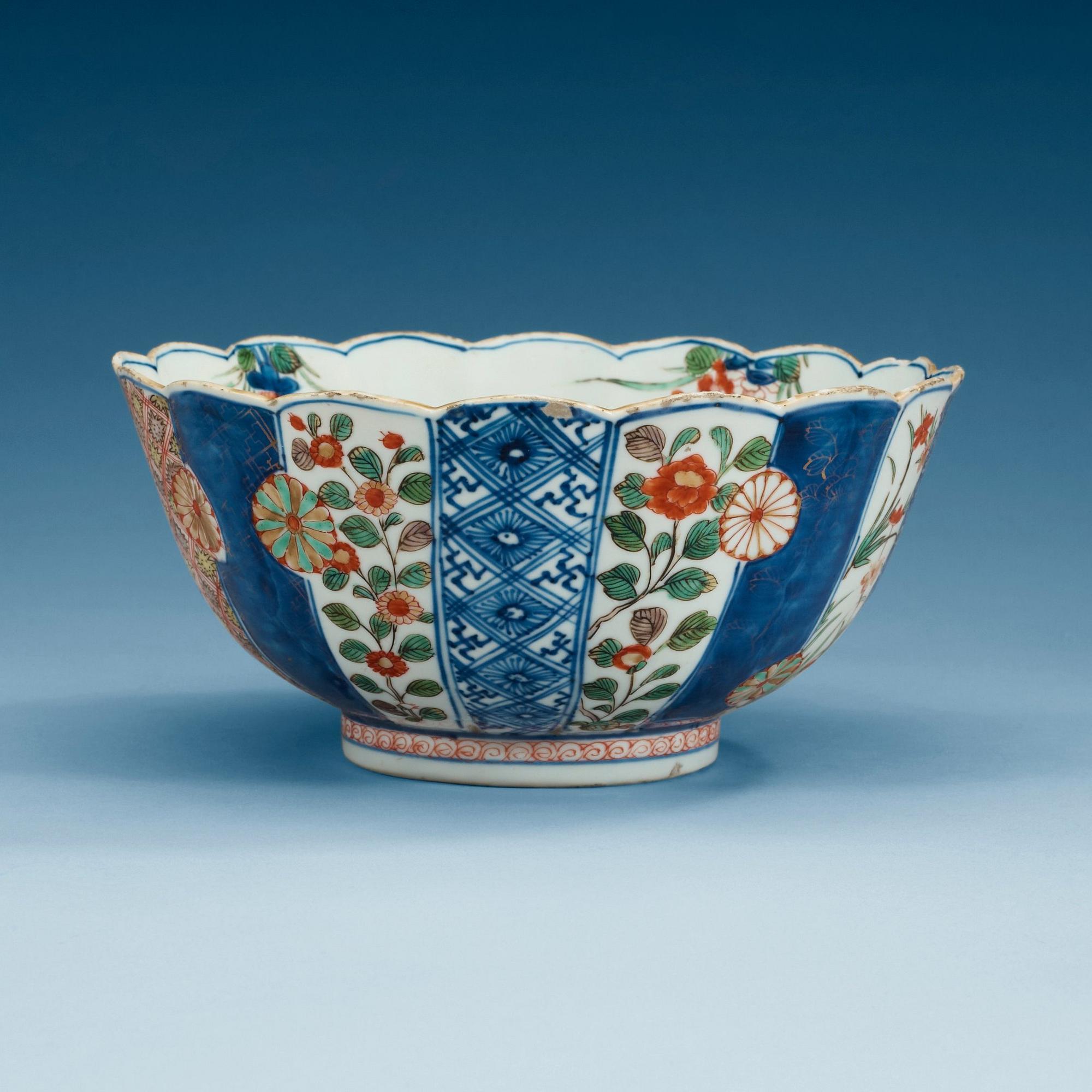 SKÅL, porslin. Qing dynastin, Kangxi (1662-1722).