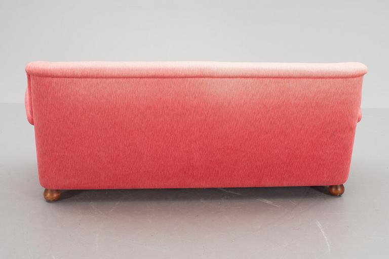 SOFFA, modell 678, Josef Frank för Firma Svenskt Tenn.