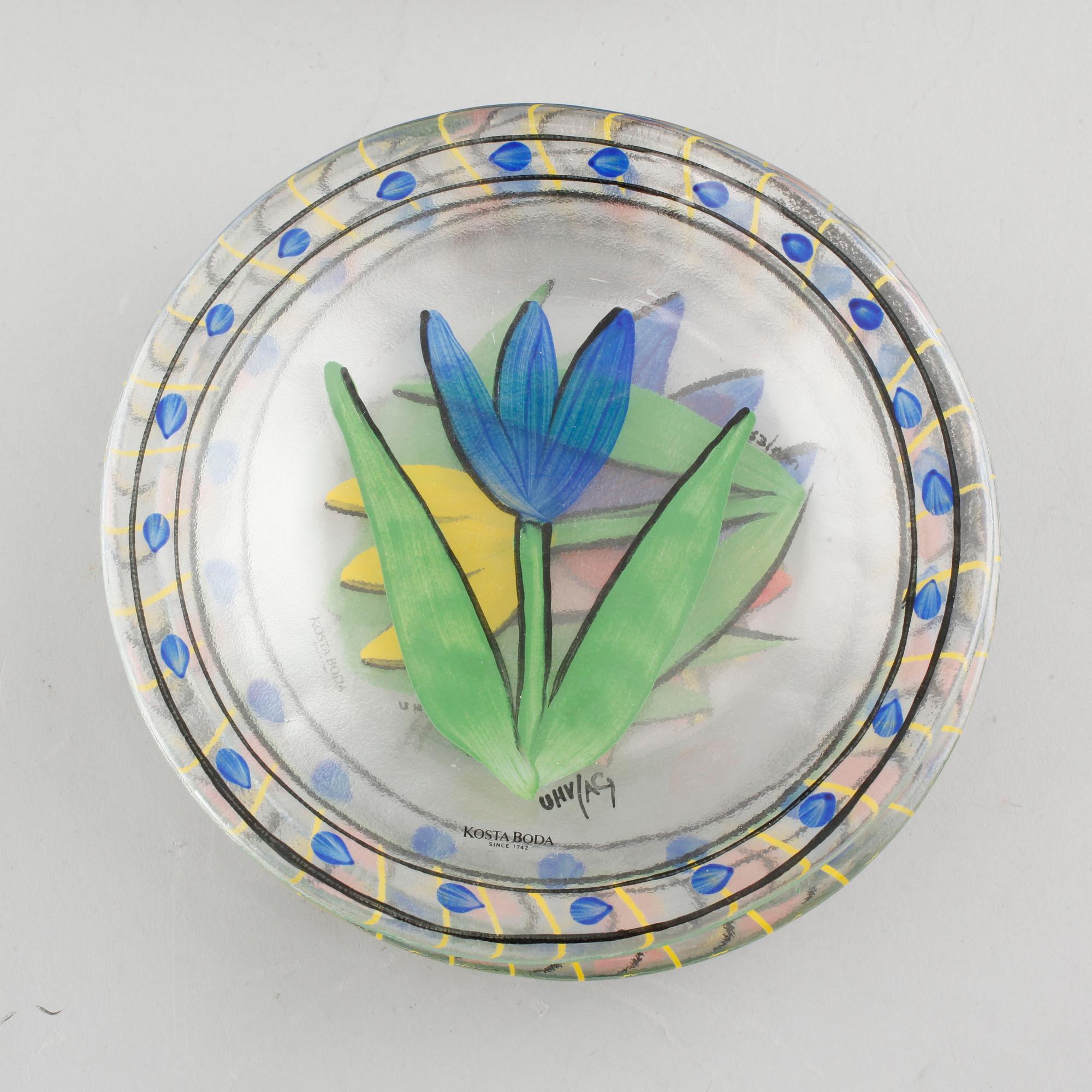 SERVISDELAR, 24 st, glas, "Tulipa", Ulrica Hydman-Vallien, Kosta Boda. sent 1900-tal.