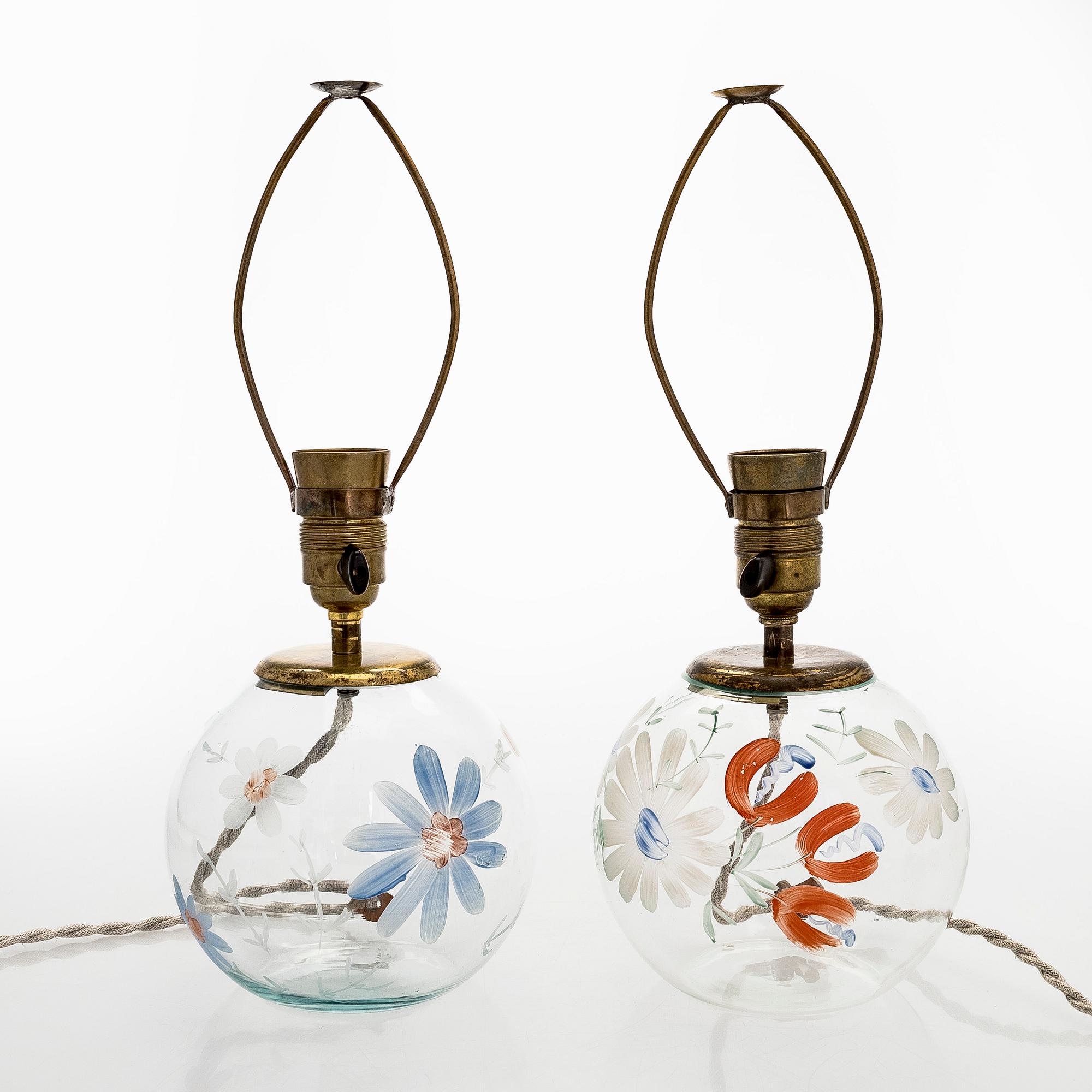 Paavo Tynell, Two 1940s table lamps for Taito and Kauklahden Lasitehdas.