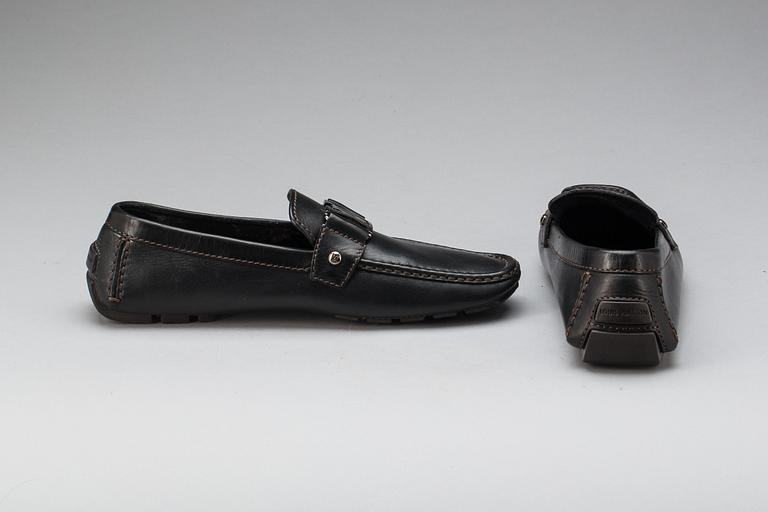 SKOR, Louis Vuitton.