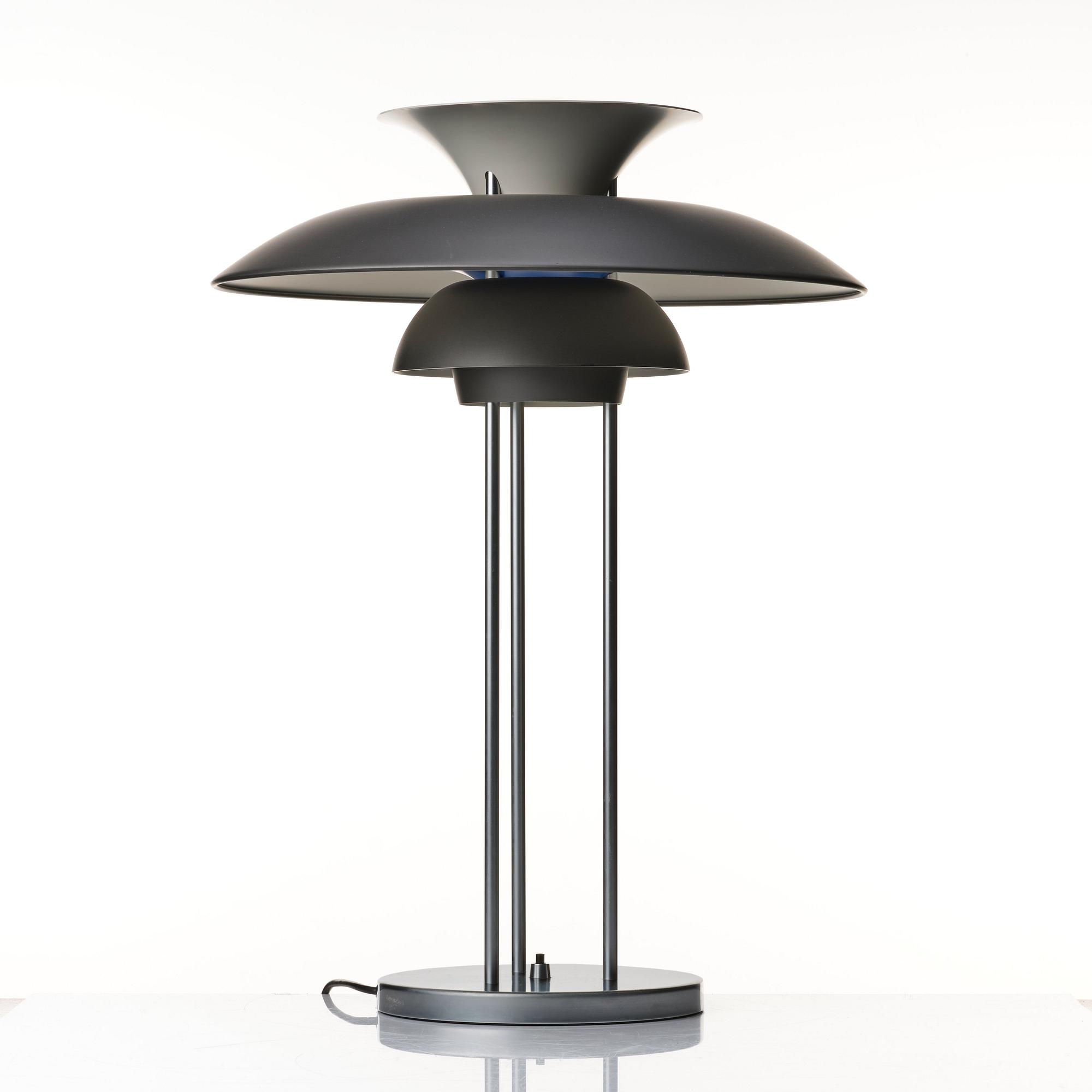 Poul Henningsen, a pair of table lamps, "PH-5", Louis Poulsen, Denmark.