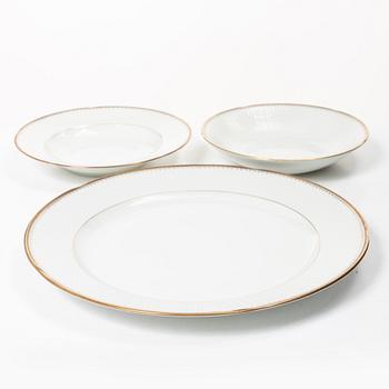 Louise Adelborg, A dinner service, 74 pieces, porcelain, "Swedish Grace/Kardinal", Rörstrand.