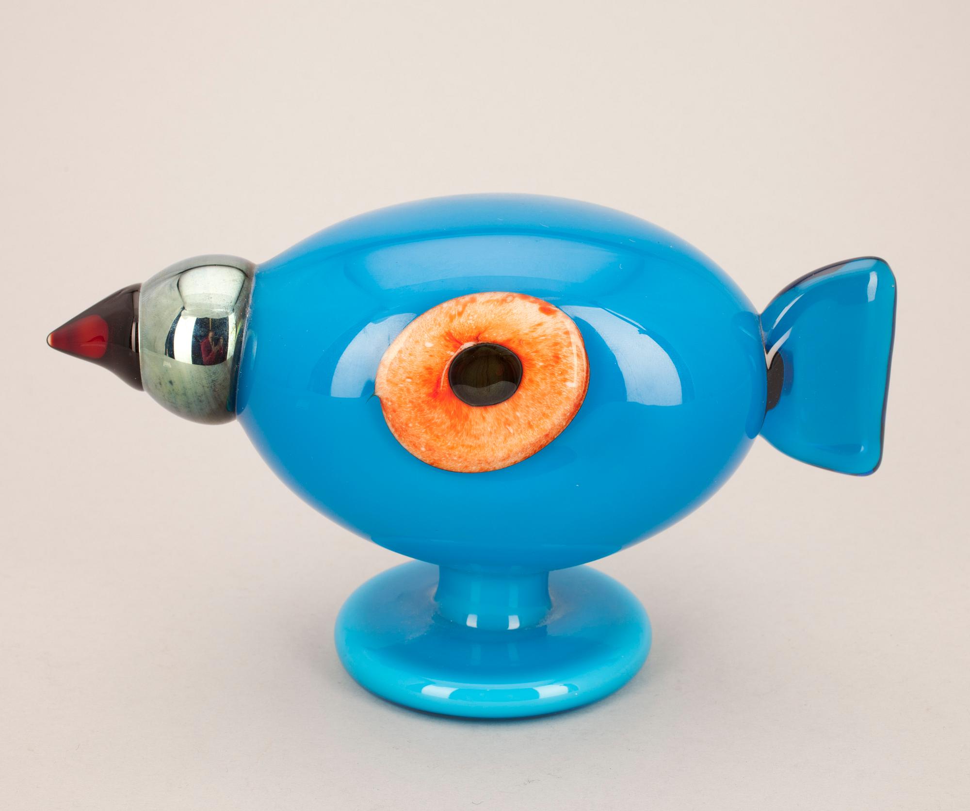 OIVA TOIKKA, GLASFÅGEL. Turkisk höna. Sign. O.T, II.