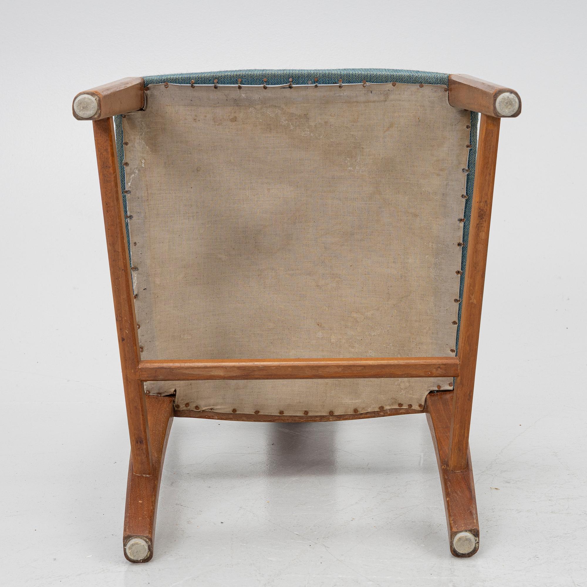 Runar Engblom, four chairs, for the Stockholm Handicraft Association, 1940s-50s.