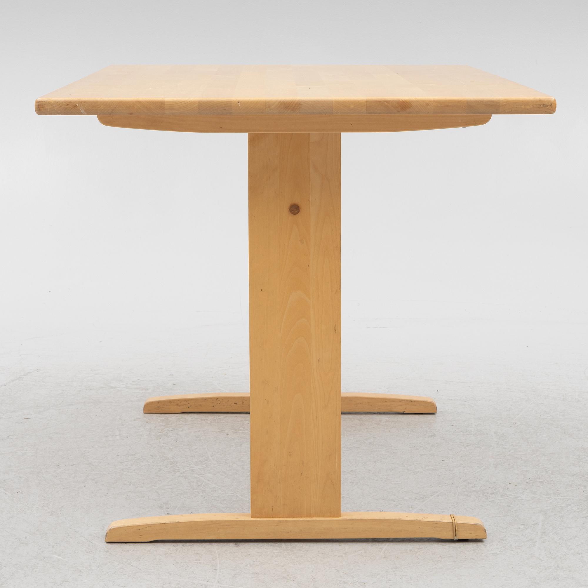 Yngve Ekström, matbord, "Björka", Stolab, 2007.