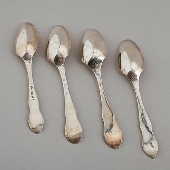 MATSKEDAR, 2 par, silver, tidigt 1800-tal. Vikt ca 193 gram.