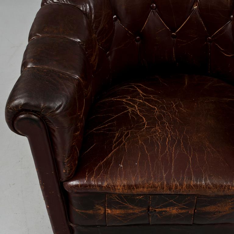 CLUBFÅTÖLJ, 1900-talets första hälft.