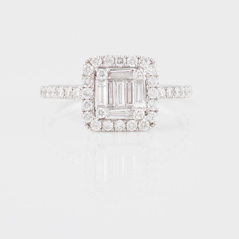 RING, med briljant och baguetteslipade diamanter ca 0.90 ct.