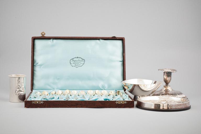 PARTI DIVERSE, 16 delar, silver/stearlingsilver, 1900-tal. Tot vikt ca 490 g.