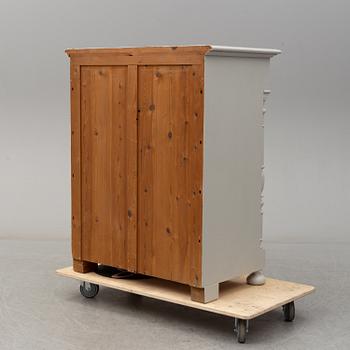 a chest of drawers from around 1900.