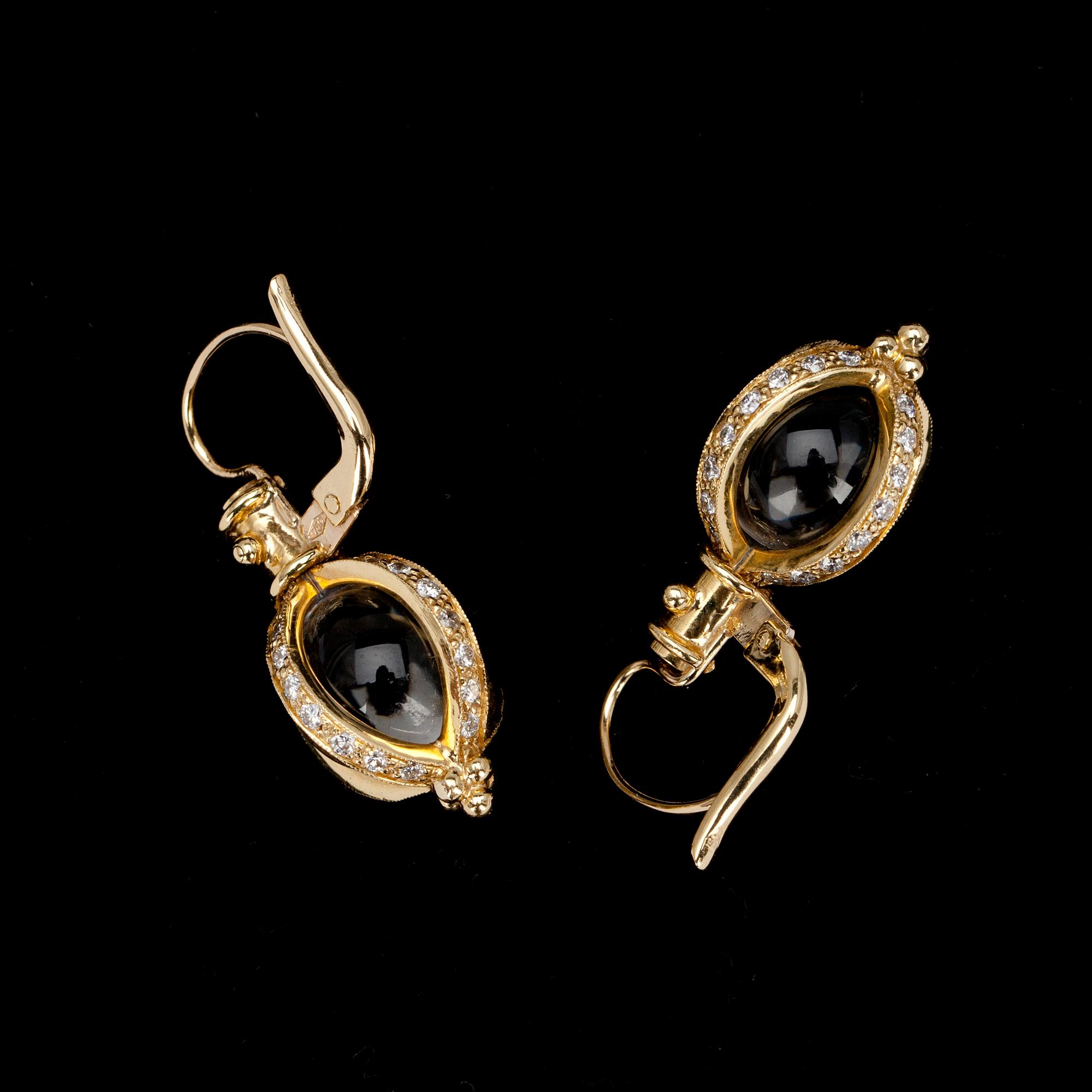 ÖRHÄNGEN, guld 18K, bergskristaller, diamanter tot. ca 0,65 ct. TEMPLE ST. CLAIR, USA. Vikt tot. 13,6 g.
