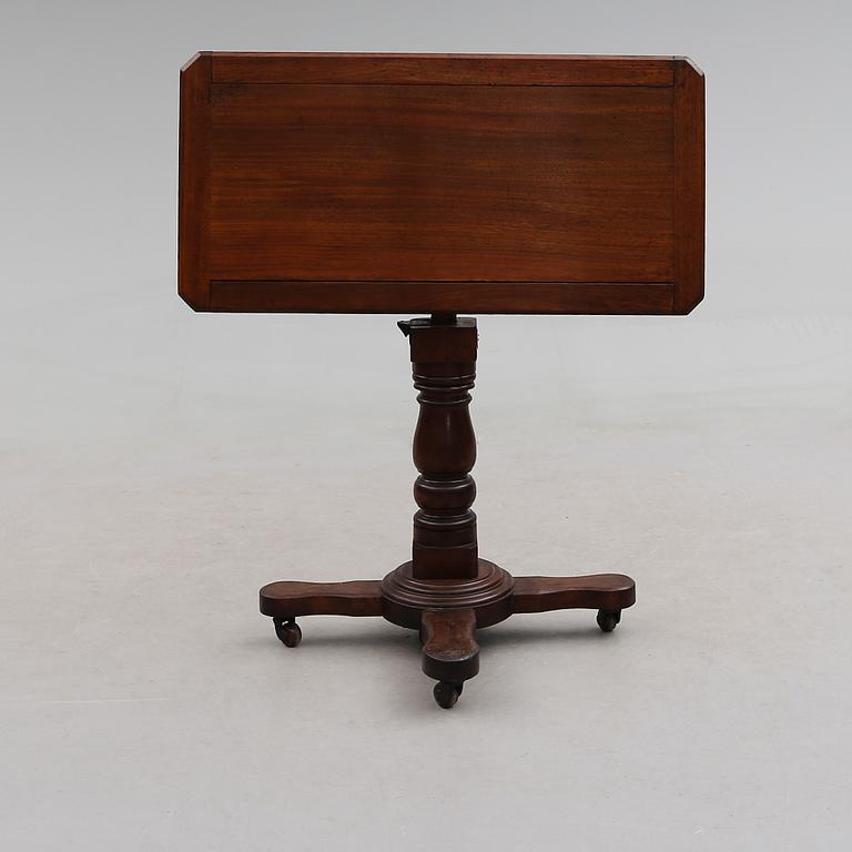 RITBORD / LÄSBORD, England, 1900-talets början.