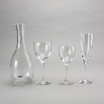 A 28 pcs 'Chateau' glasservice by Bertil Vallien Kosta Boda.