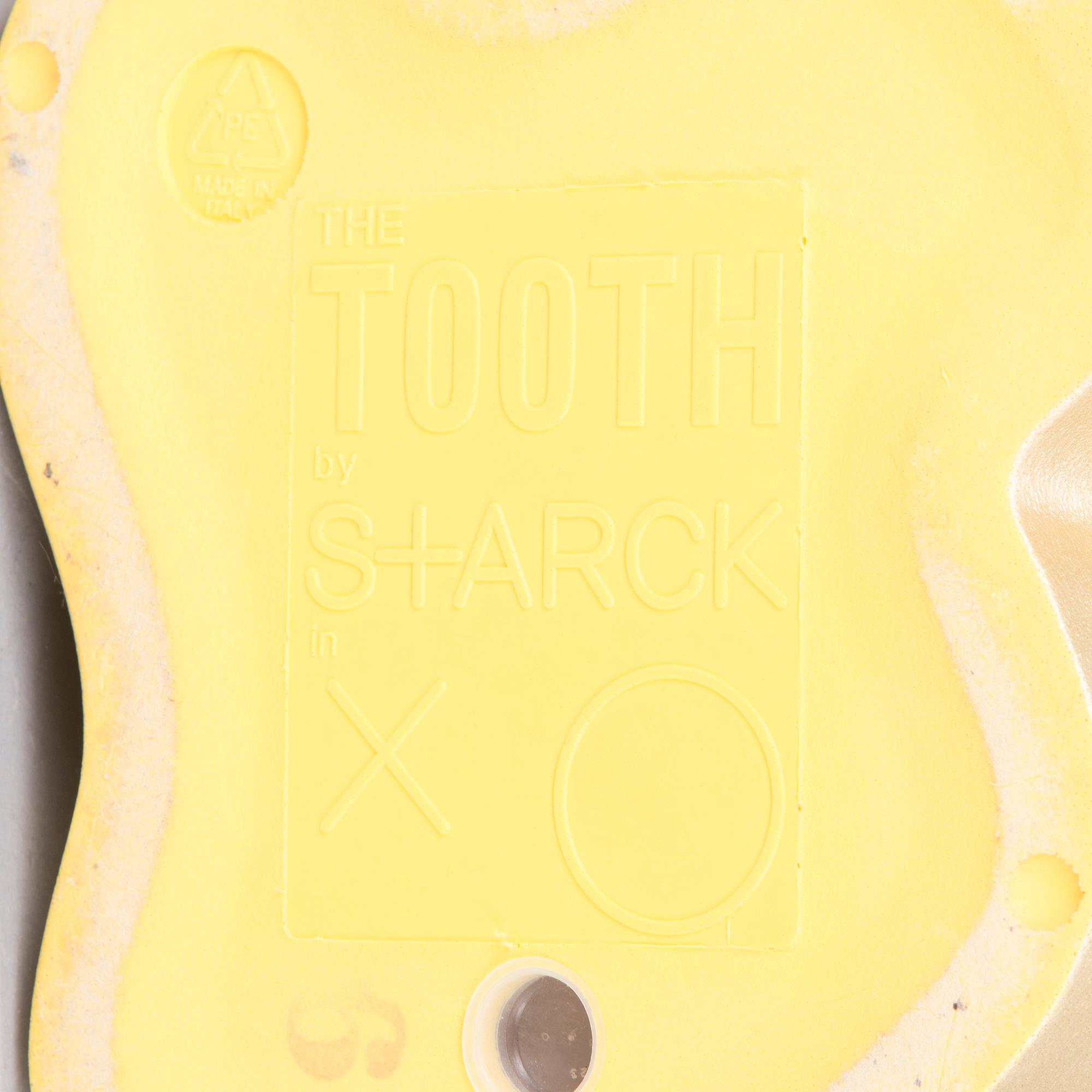 RAHI, "The Tooth Stool", design Philippe Starck, muovia.