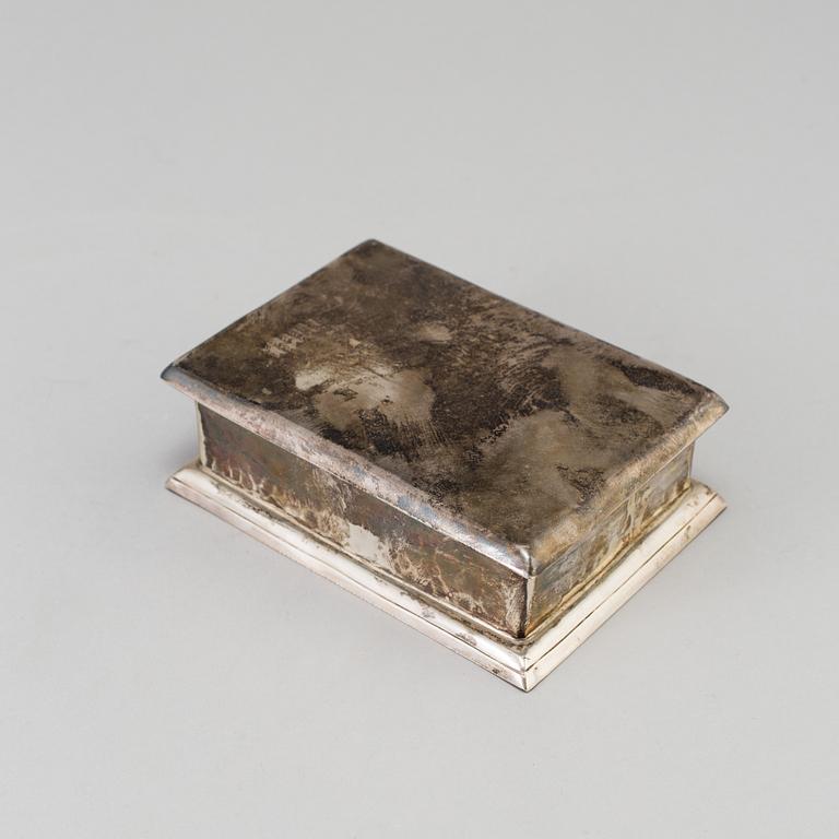 A sterling silver box by Leif Delin, 1962. Weight ca 384 grams.