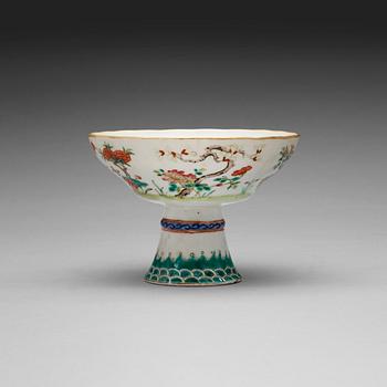 347. A famille rose stem cup, Qing dynasty, late 19th Century.