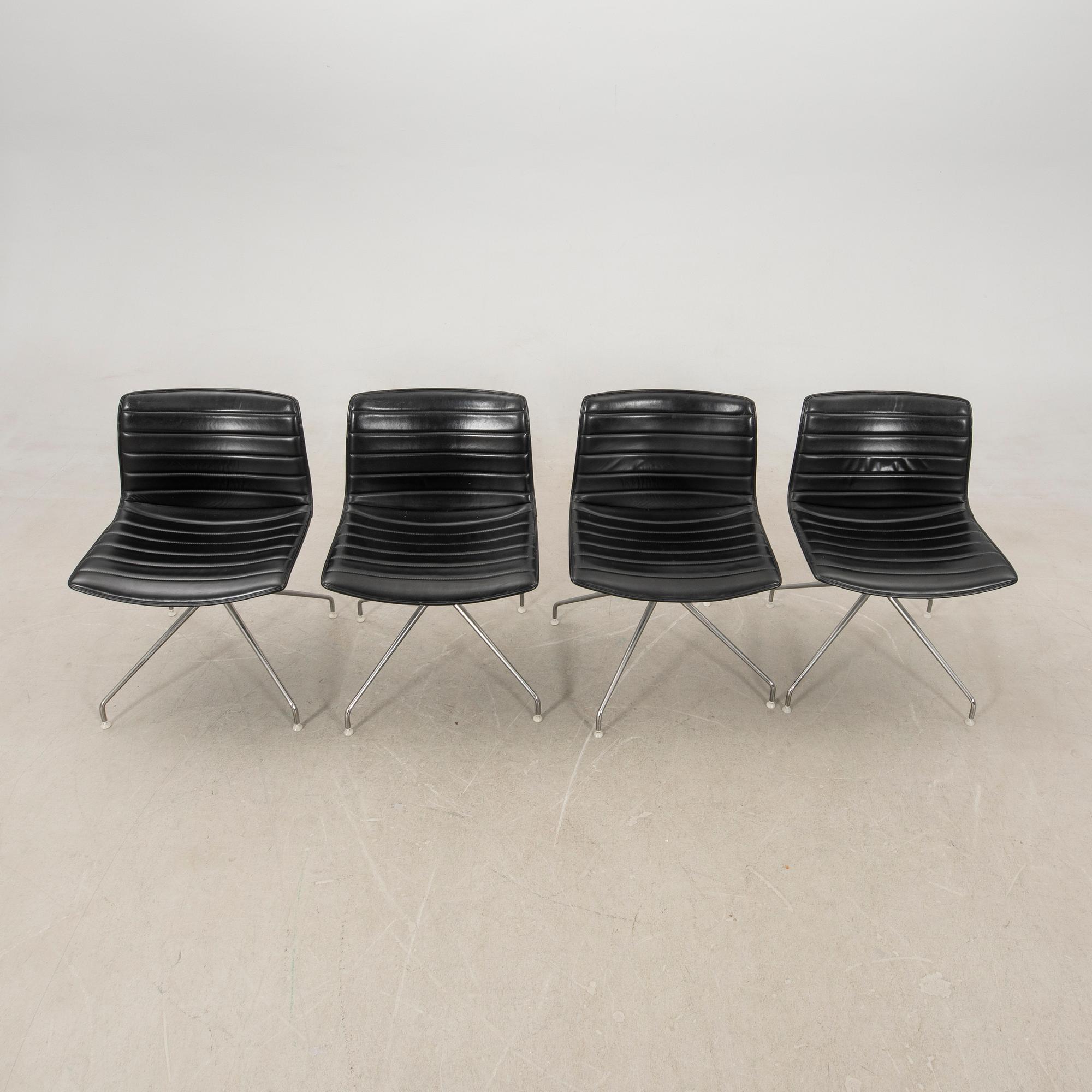 Lievore Altherr Molina, chairs 4 pcs "Catifa" for Arper, Italy late 20th century and table.