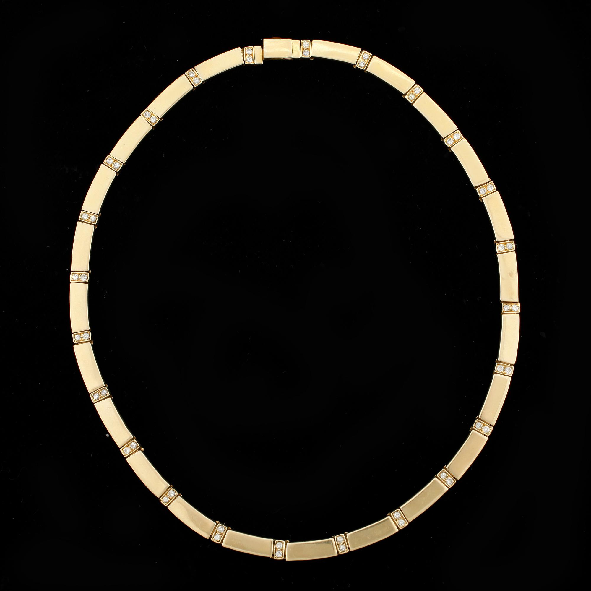 HALSCOLLIER, guld 18K, diamanter. Vikt ca 30 gram.
