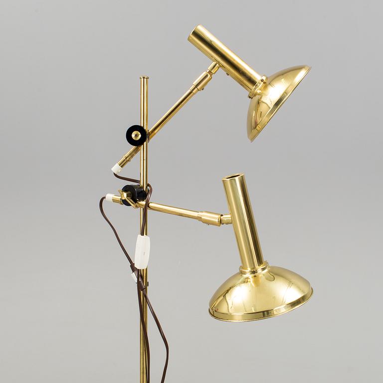GOLVLAMPA, mässing, troligen Bergboms, 1970-tal.