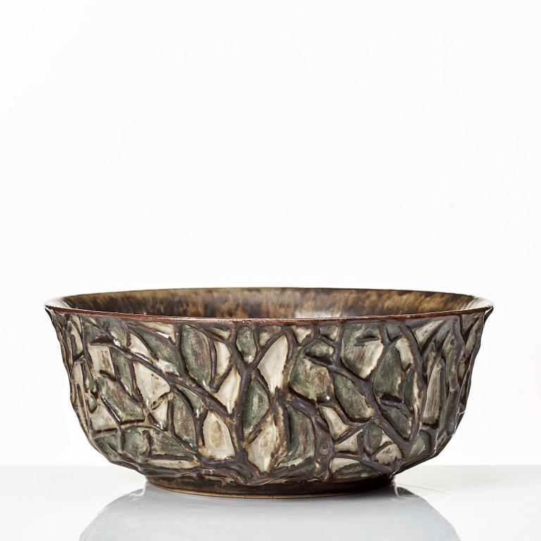 Axel Salto, a stoneware bowl, Royal Copenhagen, Denmark 1967, model 20729.