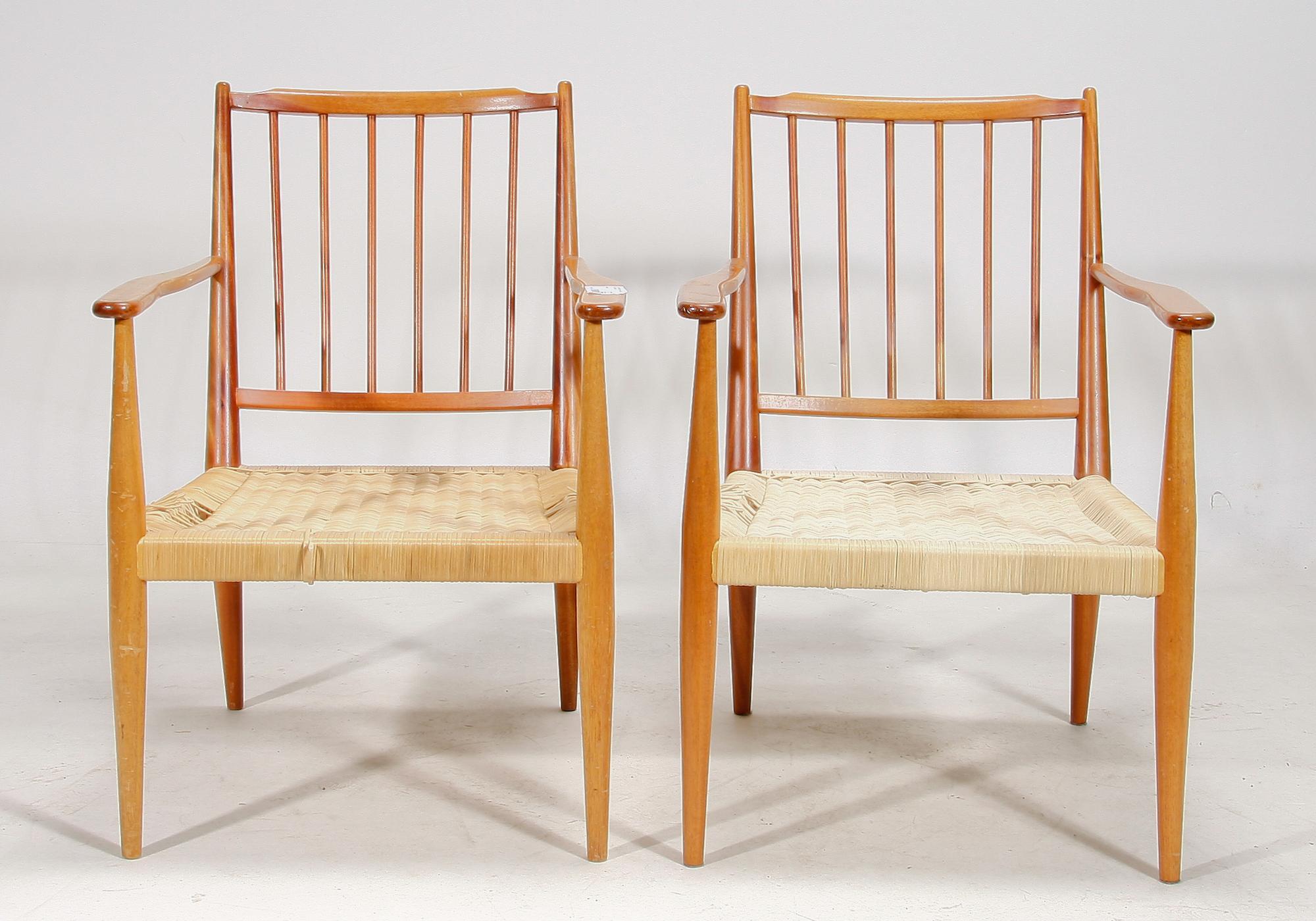 KARMSTOLAR, ett par, Josef Frank, modell 508. Formgiven 1932.