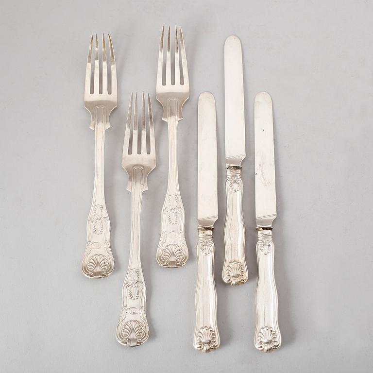 BESTICK, 21 delar, silver, modell Kings pattern, engelsk snäckmodell, GW Richter, bla 1849. Total vikt ca 1226 g.
