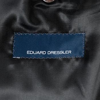 EDUARD DRESSLER, a grey wool mens coat. Size 96, corresponds to a wider size 48.