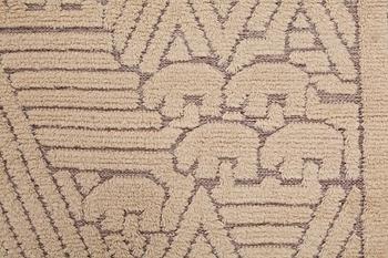 Ebba Swedenborg, MATTO, "Björnar", knotted pile in relief, ca 219 x 115 cm, designed by Ebba Swedenborg, Södra Kalmar Läns Hemslöjd.