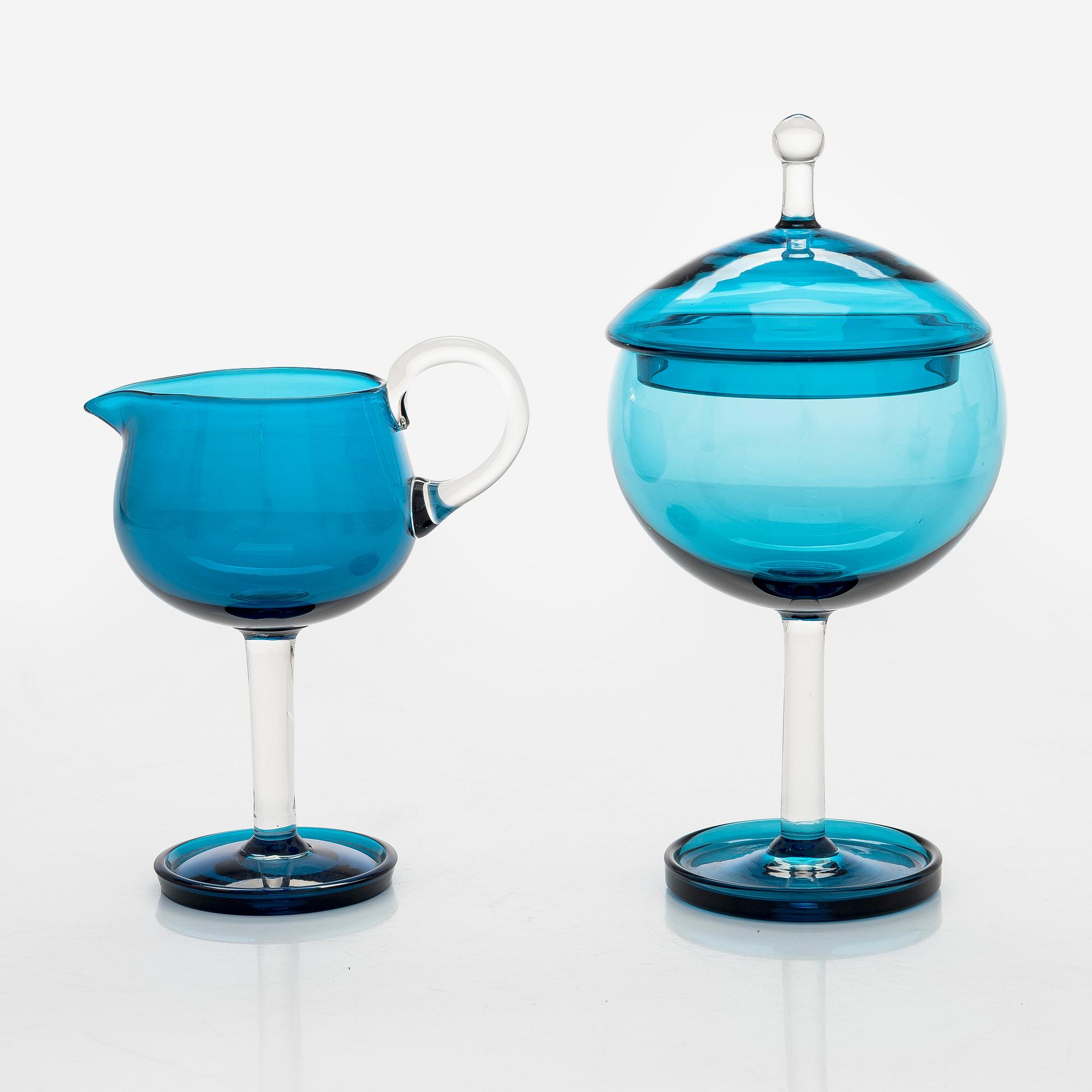 Nanny Still, a 5-piece 'Harlequin' glassware for Riihimäen Lasi Oy.