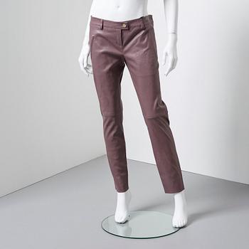 SKINNBYXOR, Escada, storlek 38.