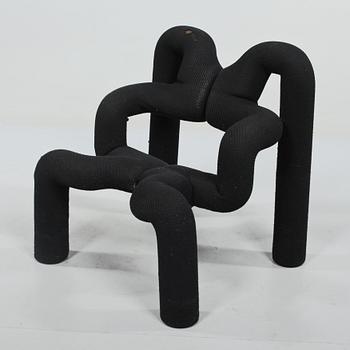 FÅTÖLJ, "Ekstrem", Terje Ekström, Stokke fabriker, Norge. Modellen formgiven 1984.