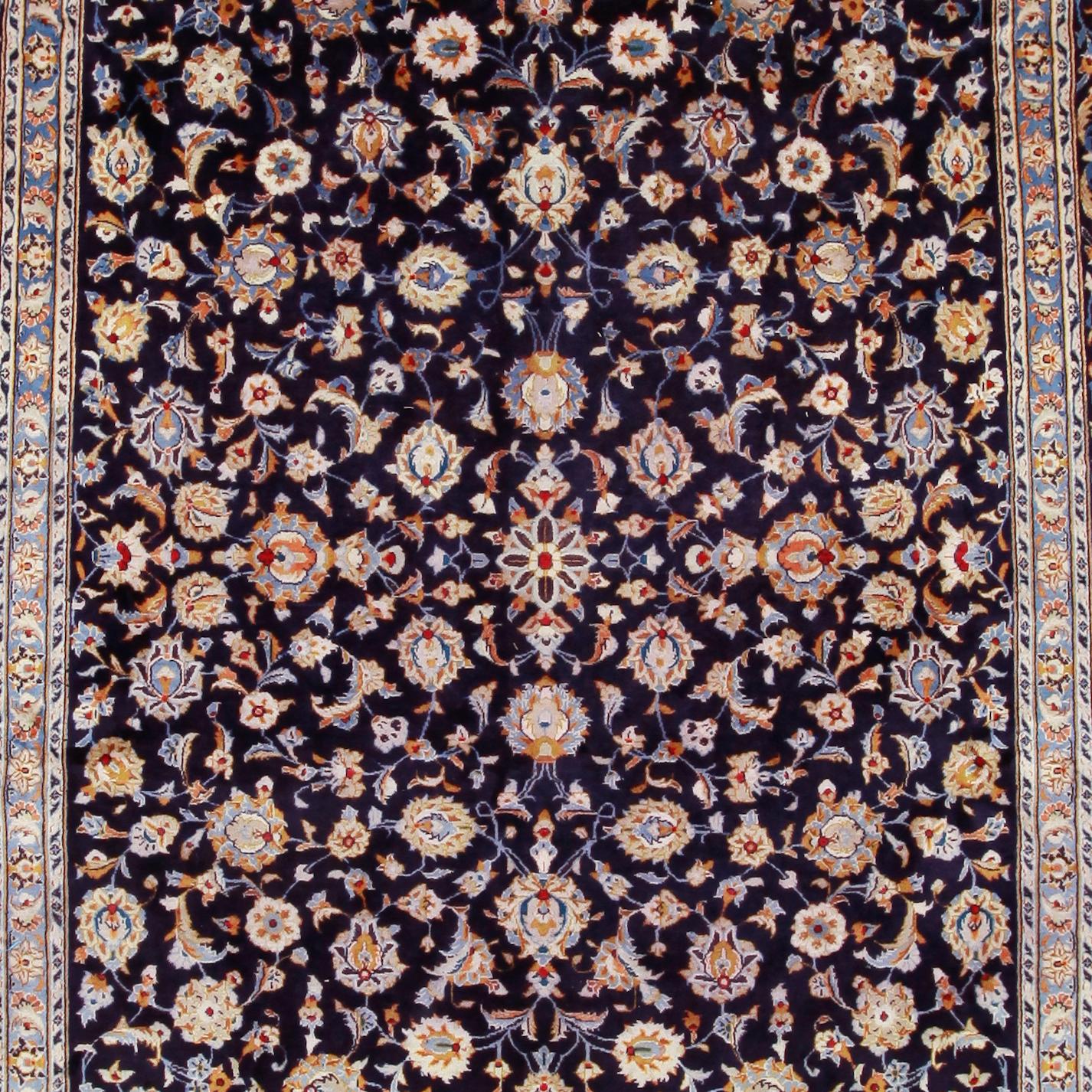 MATTA, Keshan, ca 395 x 250 cm.