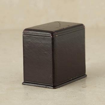 VACHERON & CONSTANTIN, Genève, "Art Deco", wristwatch, 22 x 30 (37) mm,