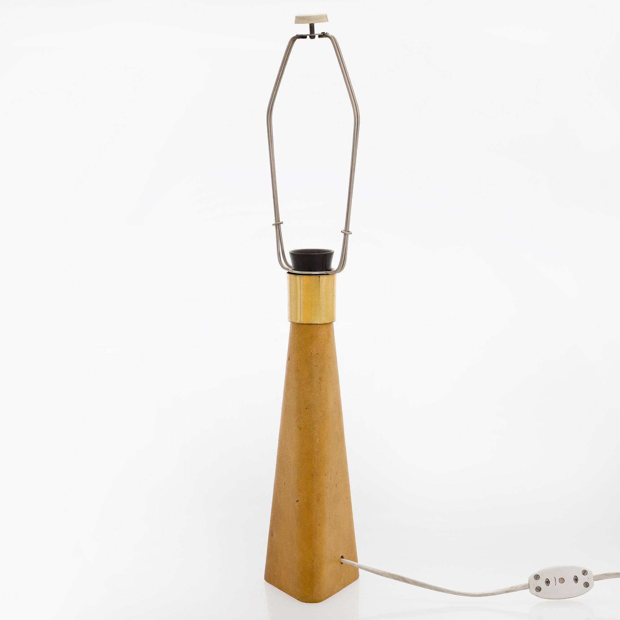 Lisa Johansson-Pape, a table lamp, model 3099, Stockmann Orno, mid 20th century.