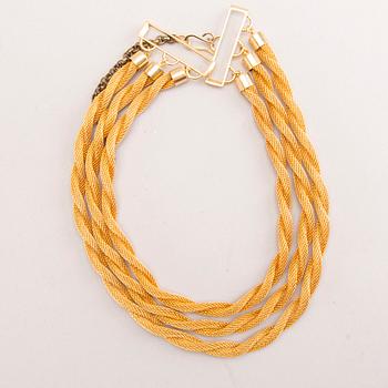 Lara Bohinc,  halsband "Gladiator".