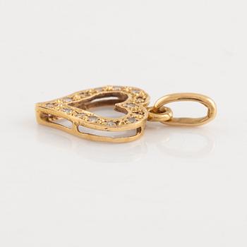 Pendant, heart, 18K gold with eight-cut diamonds.