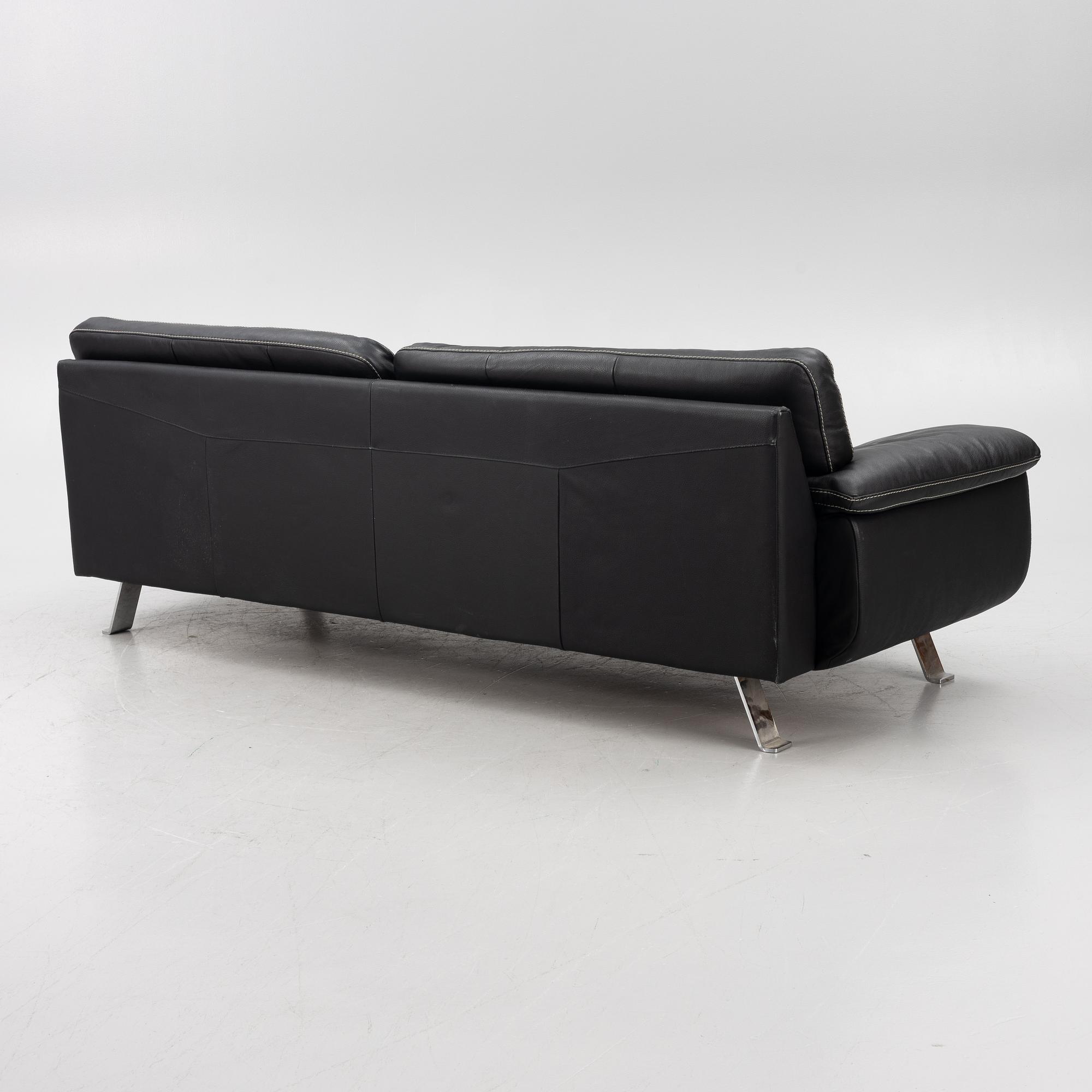 A 'Capri' sofa, Furninova, 2000's.