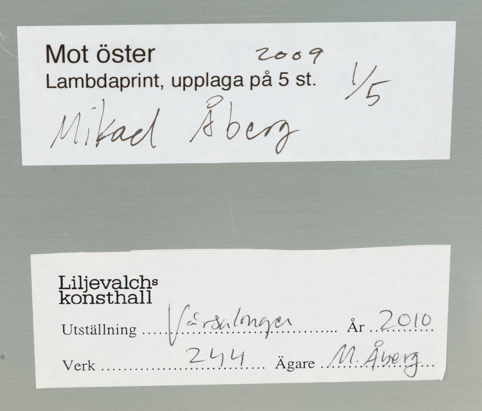Mikael Åberg, "Mot Öster".