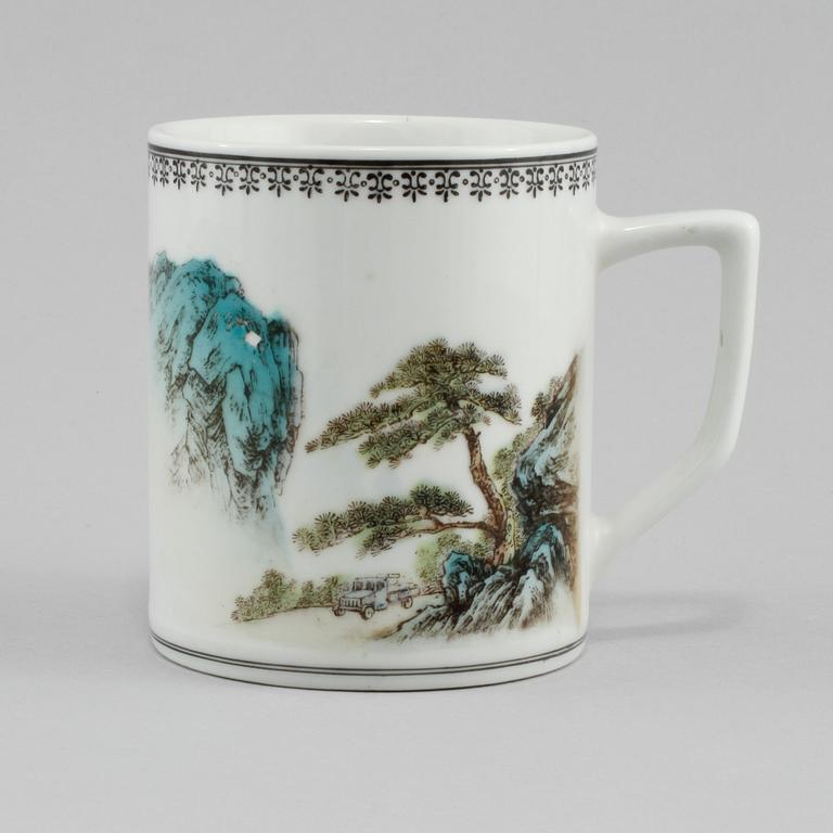 MUGG, porslin, Kina, 1900-tal.